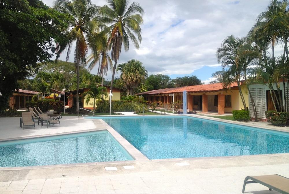 Hotel Las Espuelas, Bar & Restaurant Liberia Exterior photo