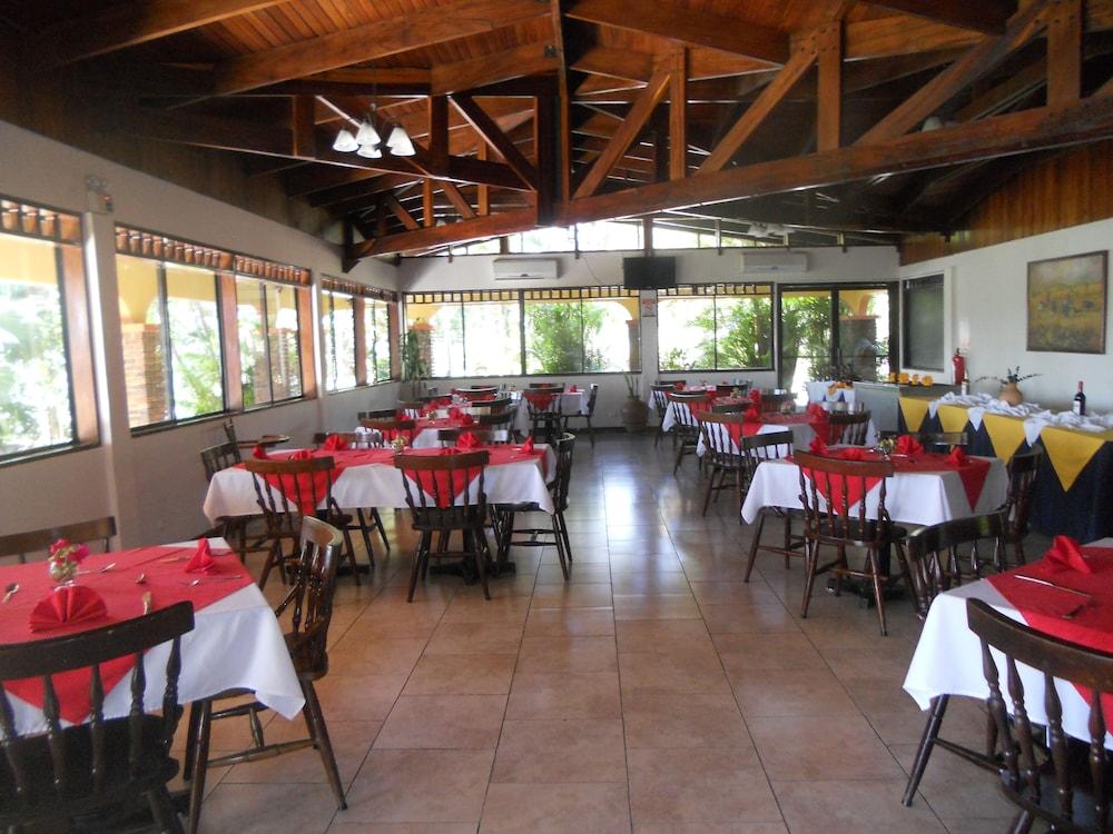 Hotel Las Espuelas, Bar & Restaurant Liberia Exterior photo